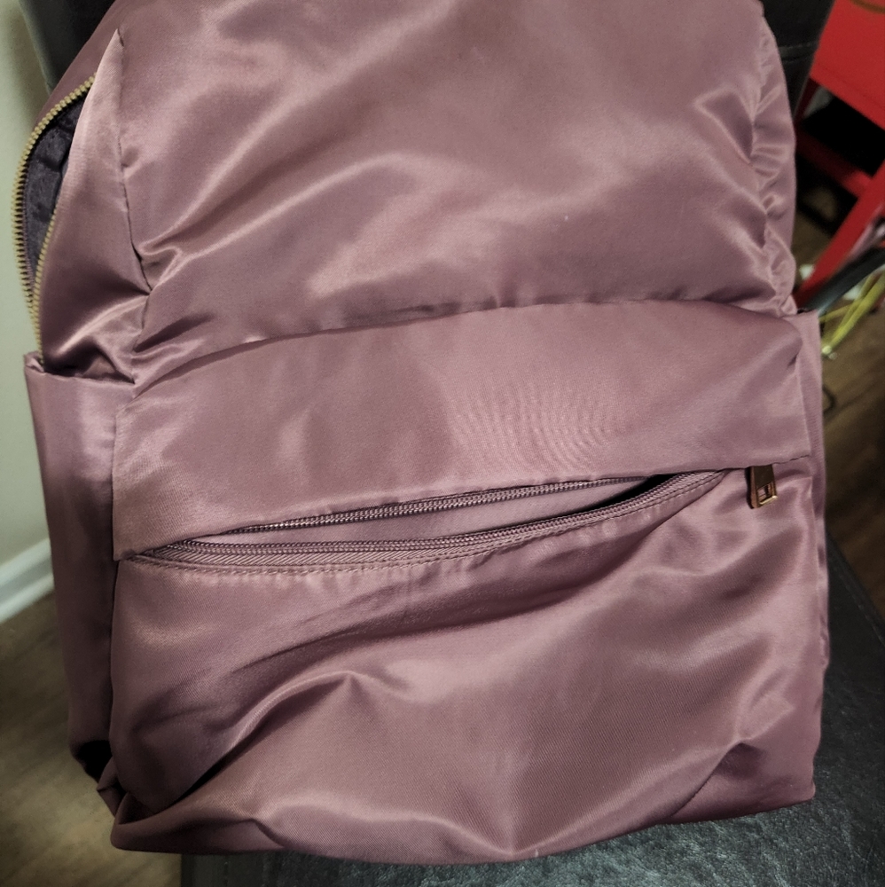 Backpack - Picture 2 of 3
